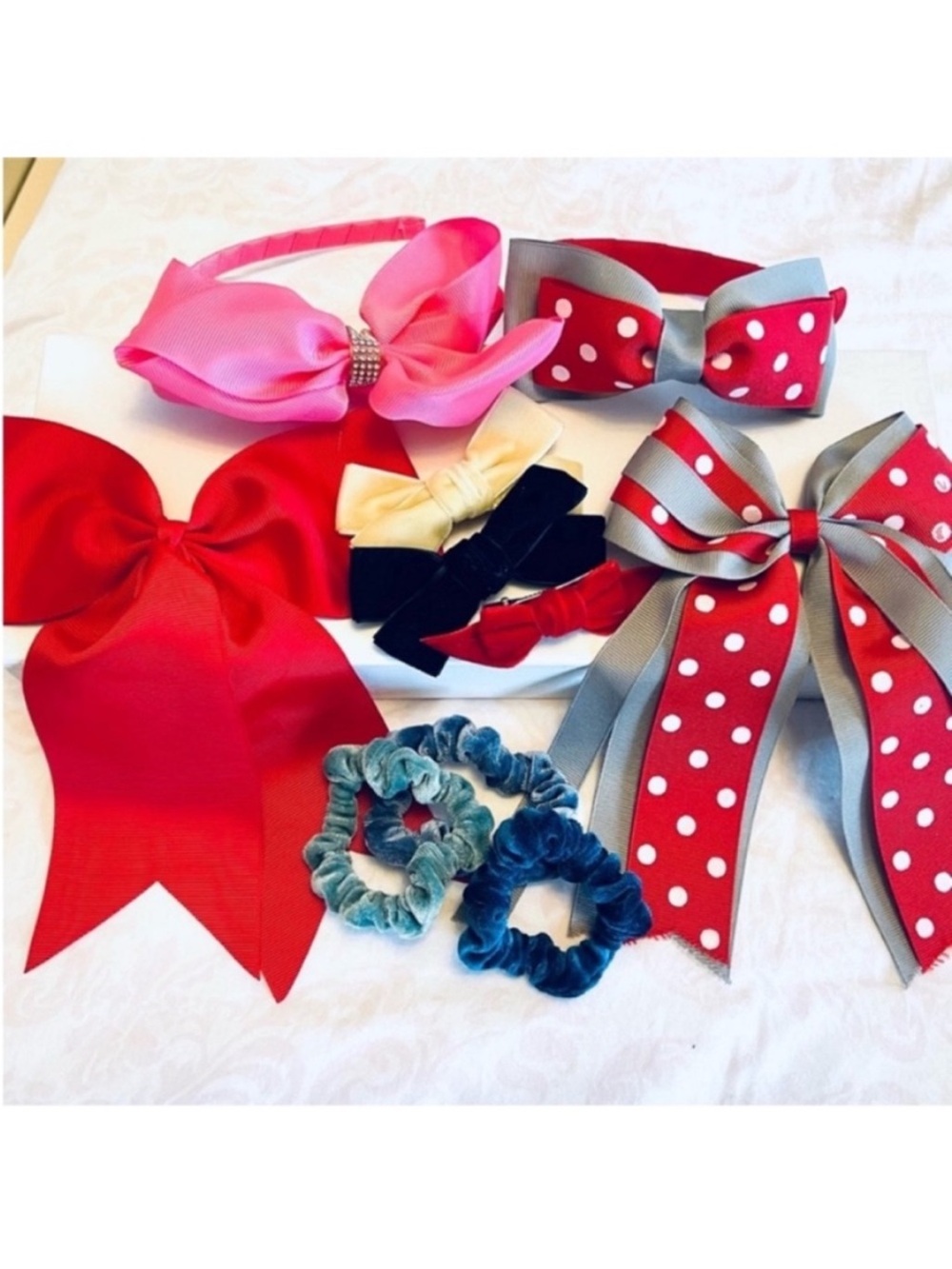 Kids Headband & Bow Bundle LIKE NEW!